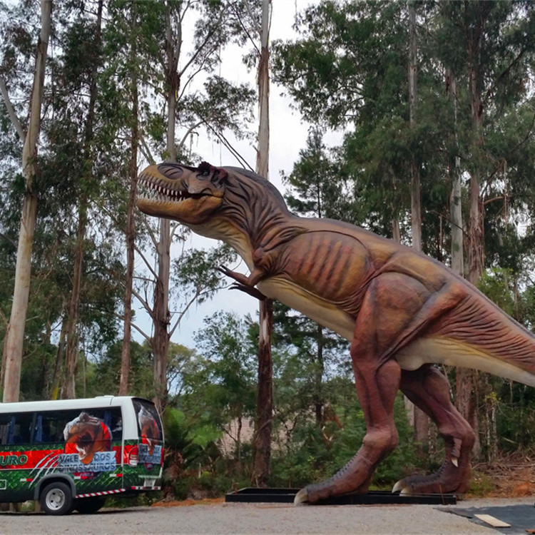 Dinosaurus dinosaurus agrestronik sing agresif ing taman hiburan (6)