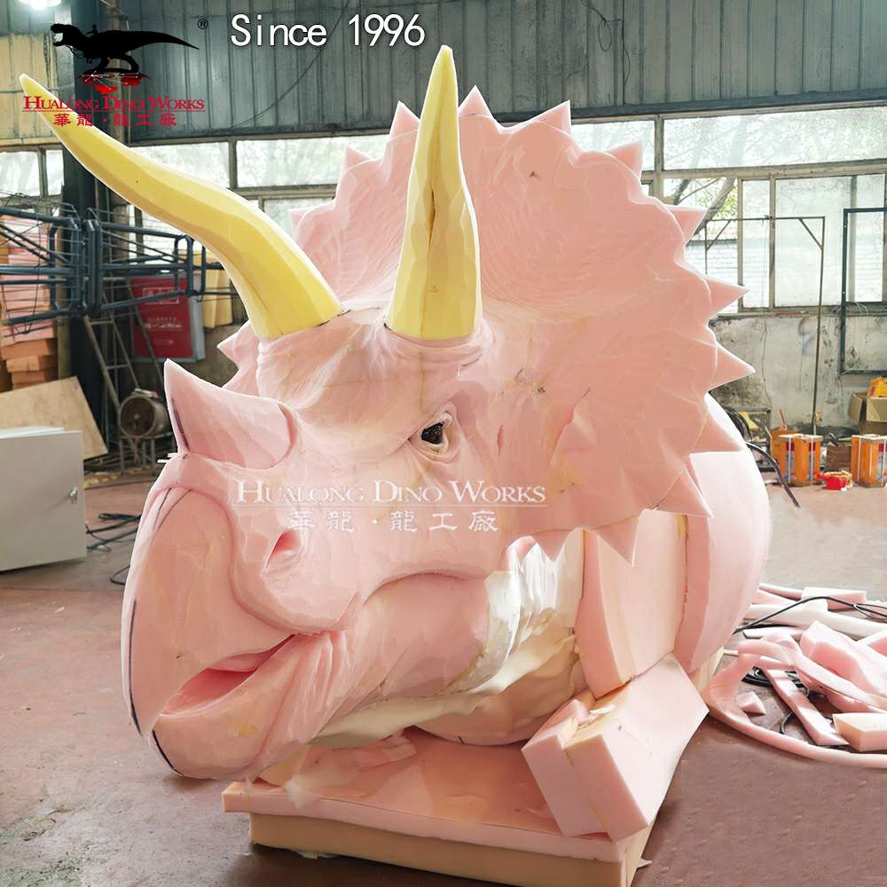 3 Animatronic Triceratops Model Hualong Technology for Theme Park Dinosaur Exhibition