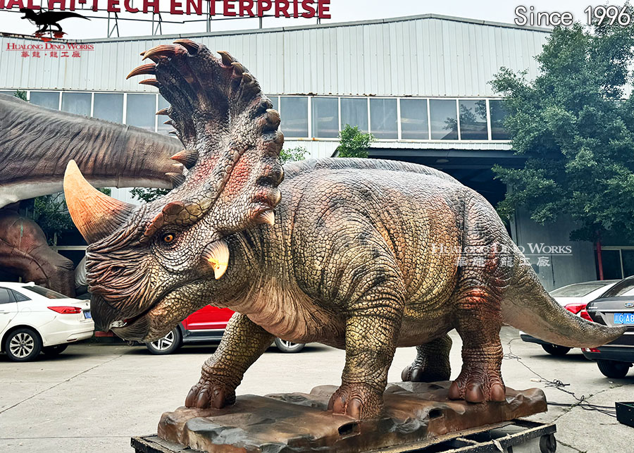 尖角龙长7米 (2)