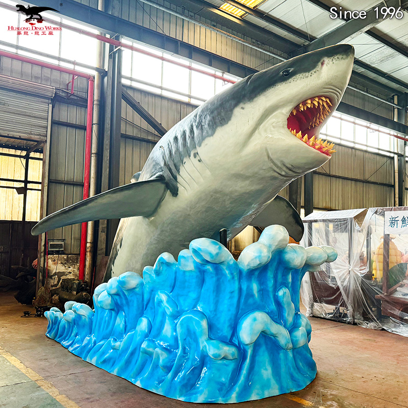 巨齿鲨半身长6米 (5)视频